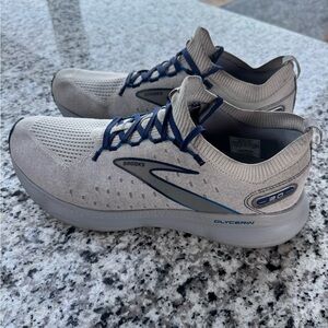 Brooks Glycerin Gray and Navy Running Shoes